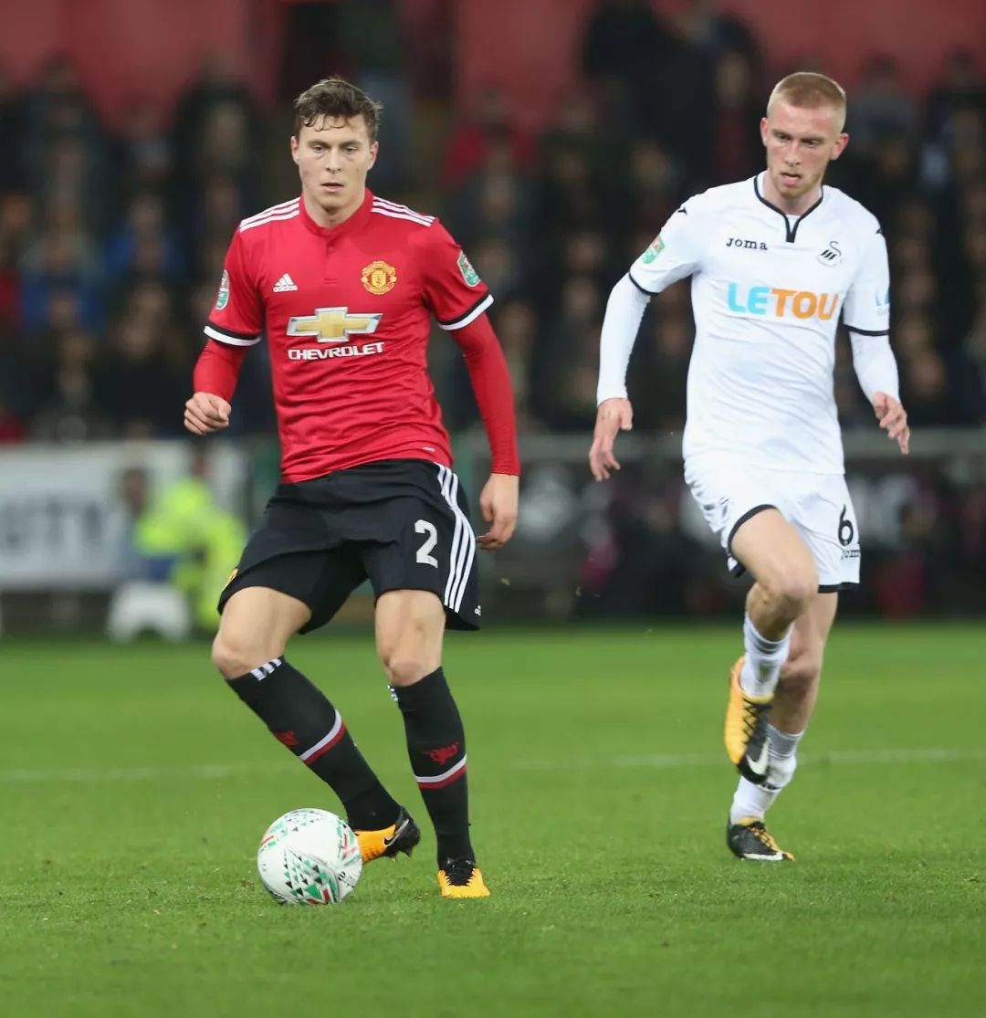 瓦伦蒂尼的 瓦伦蒂尼的