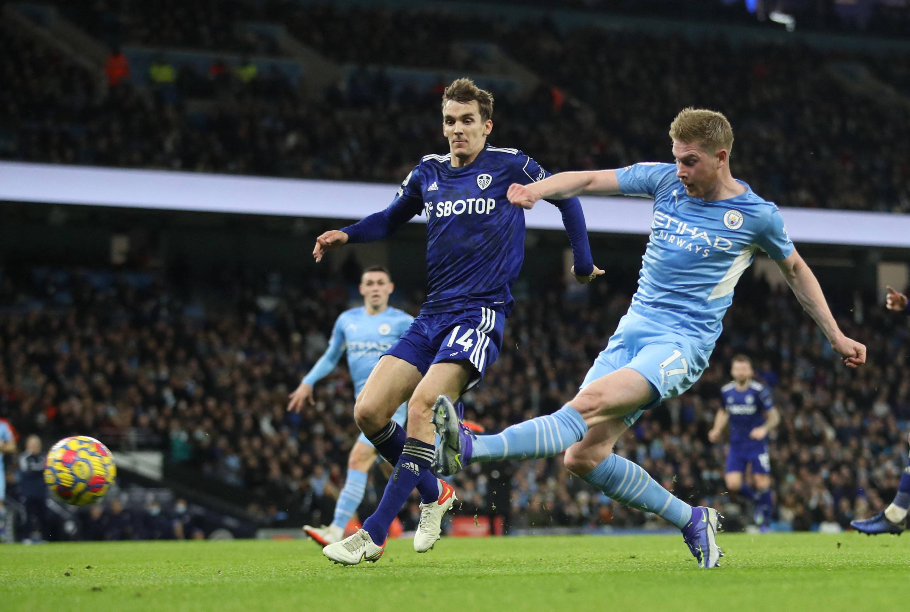 但他仍然坚 但他仍然坚